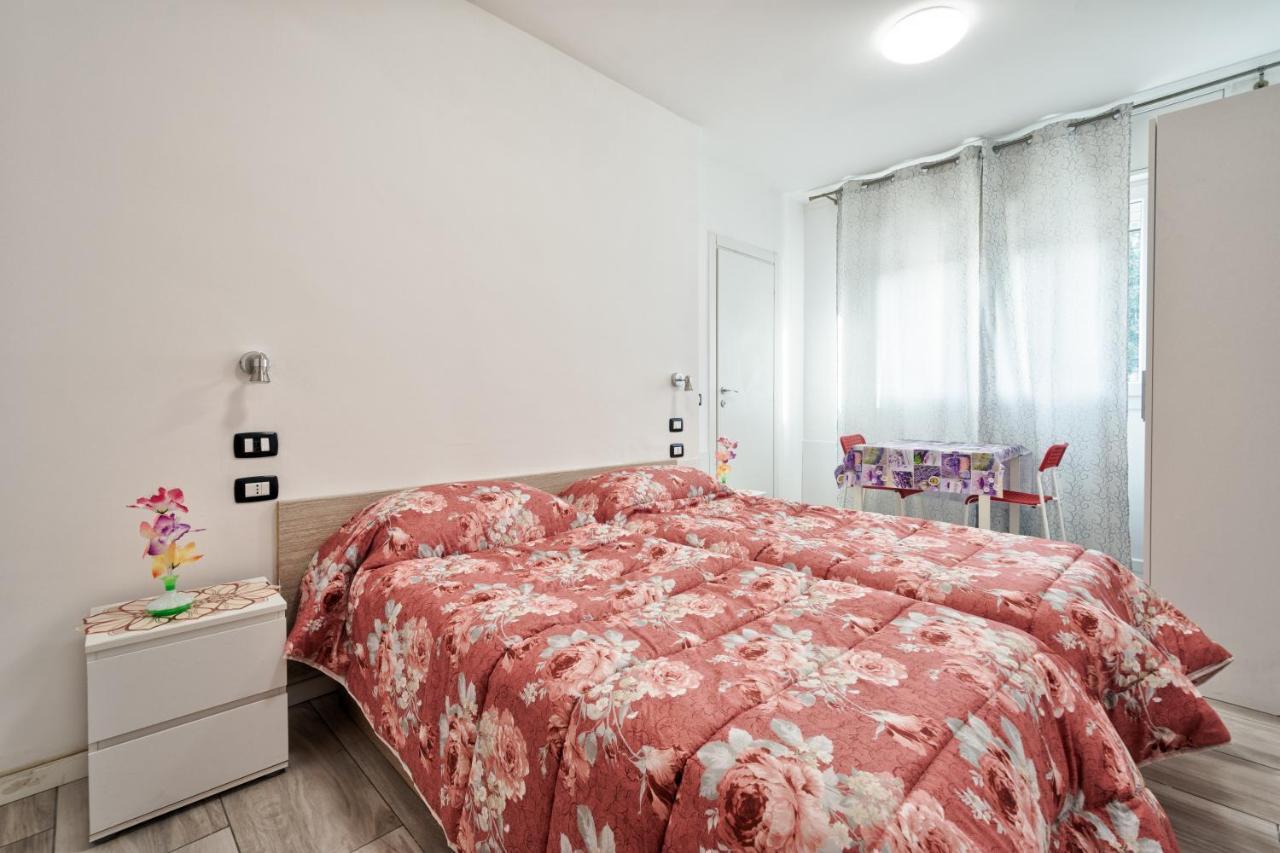 Venice Pink House Hotel Marghera Exterior foto
